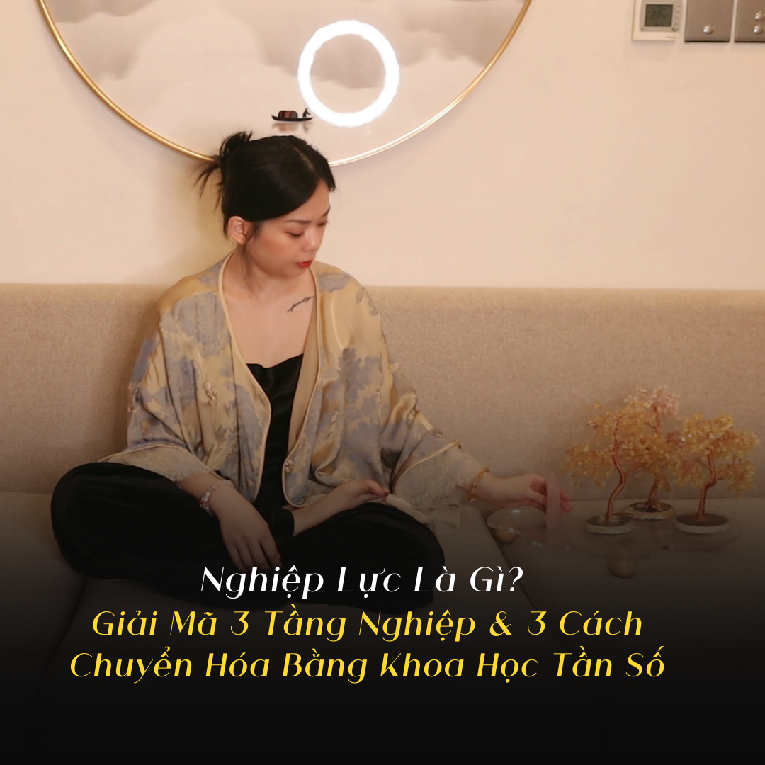 Hình ảnh minh họa 3 tầng nghiệp lực cá nhân, gia tộc và tập thể dưới dạng các sóng năng lượng màu sắc giao thoa